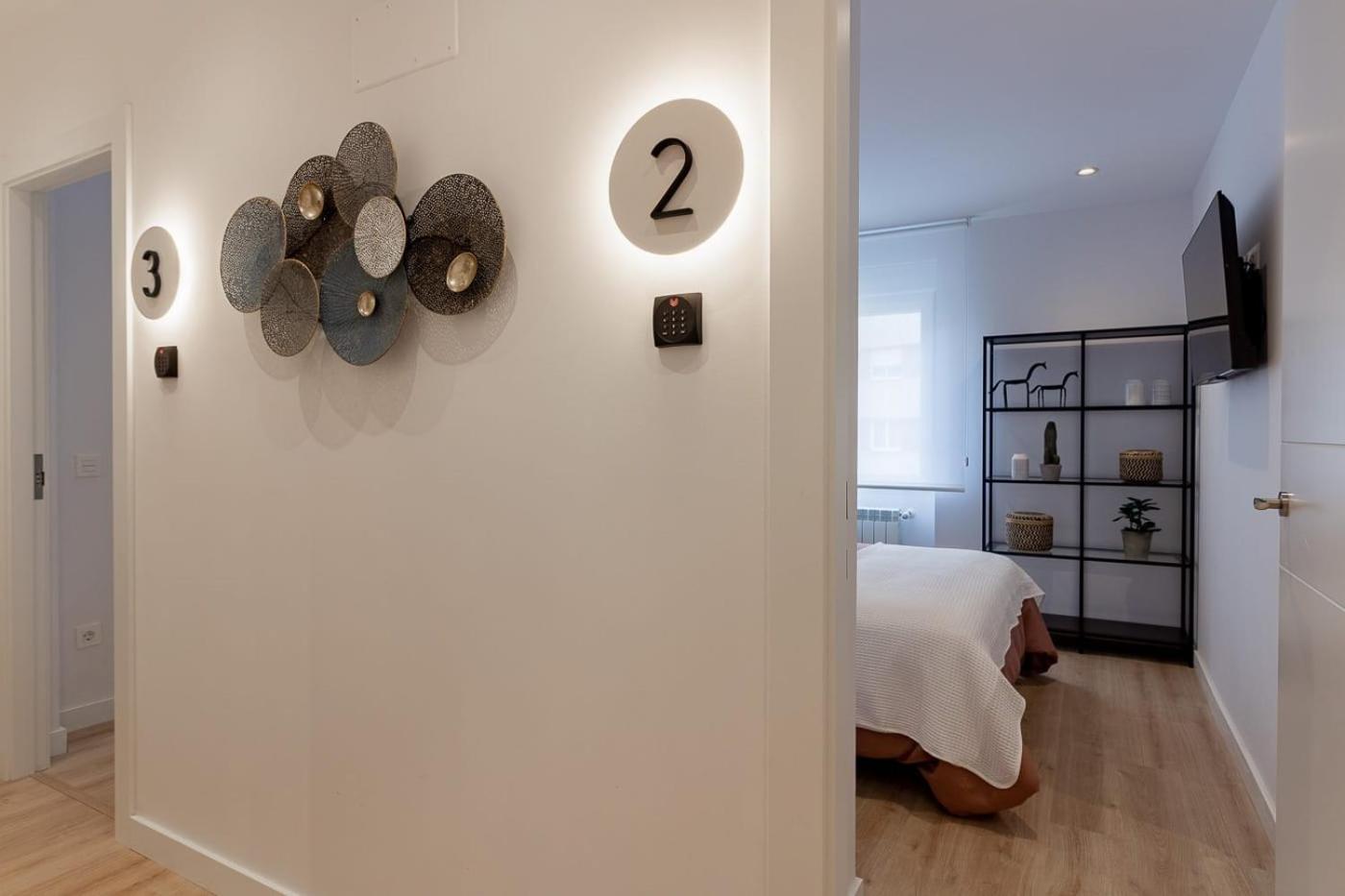 Room4You By Asturias Holidays オビエド エクステリア 写真
